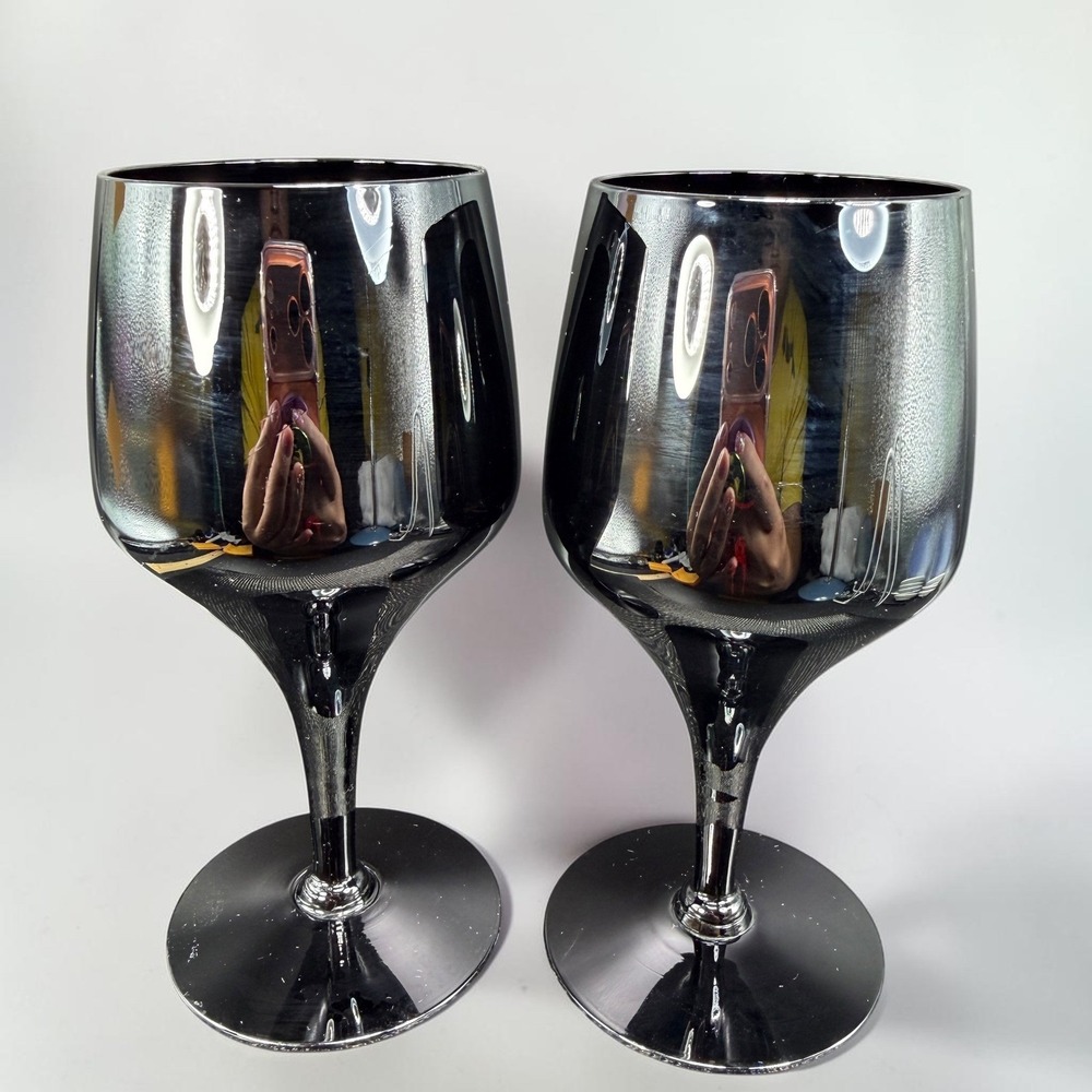 Morgantown Black Glass Wine Goblets Cups Signed Set of‎ 2 Barware Decor Cups 6in